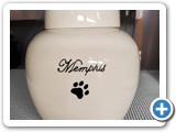 Memphis - personalized with single paw print
